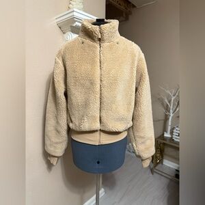 ALO yoga sherpa Jacket